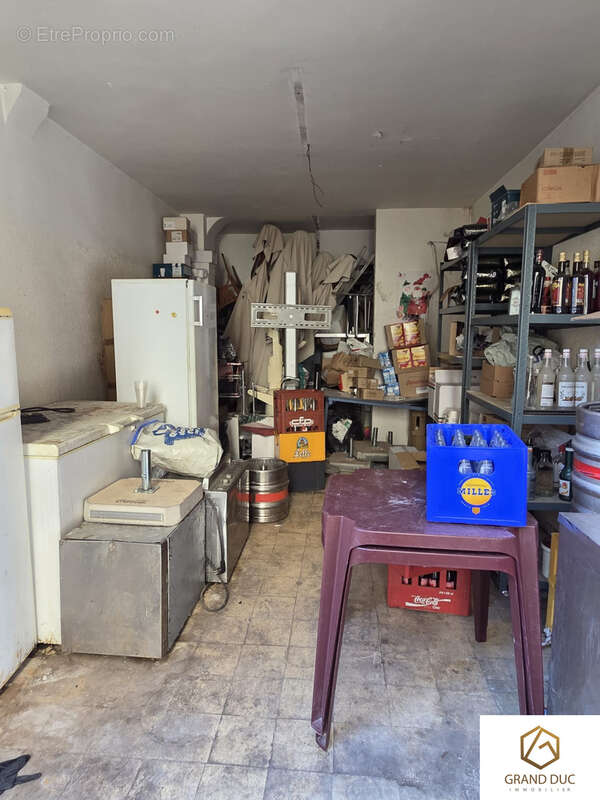 Commerce à MARSEILLE-2E