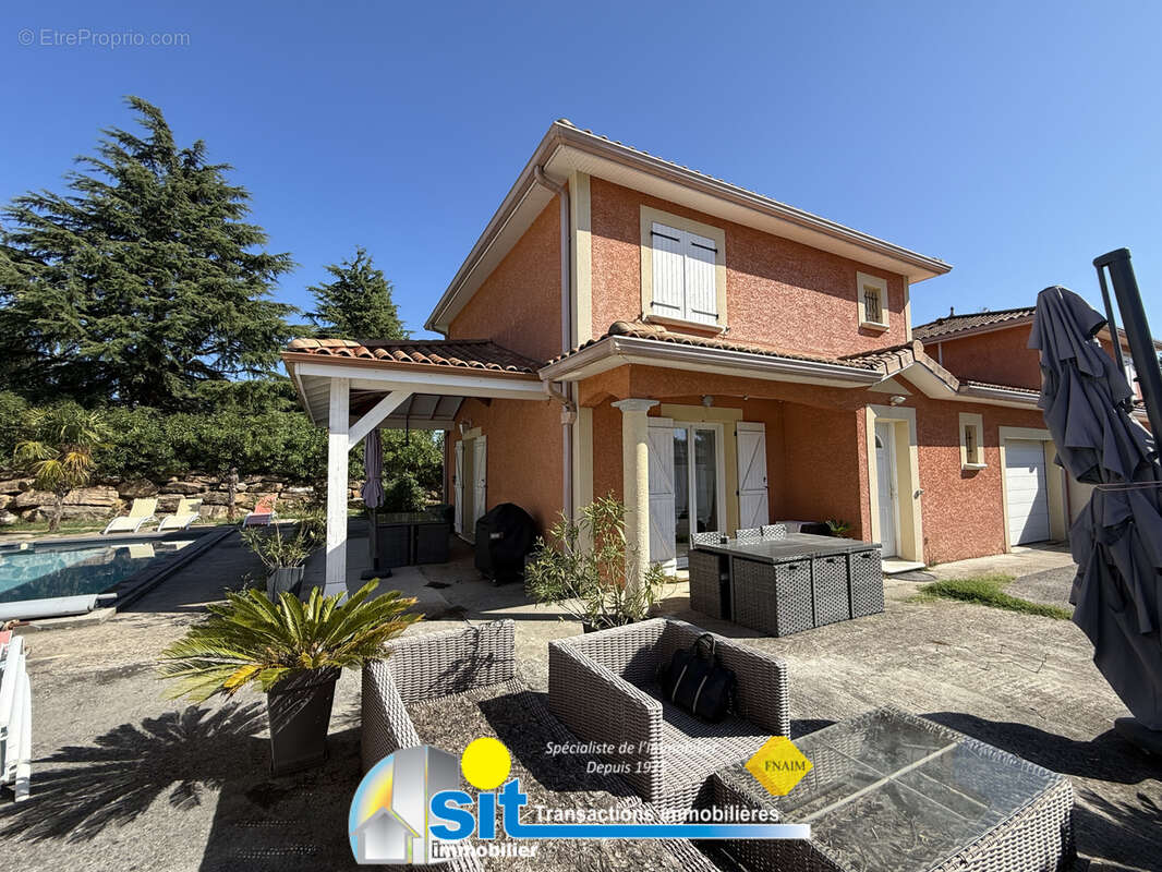 Villa100m2 habitables avec piscine - CHONAS L'AMBALLAN - photo 5
