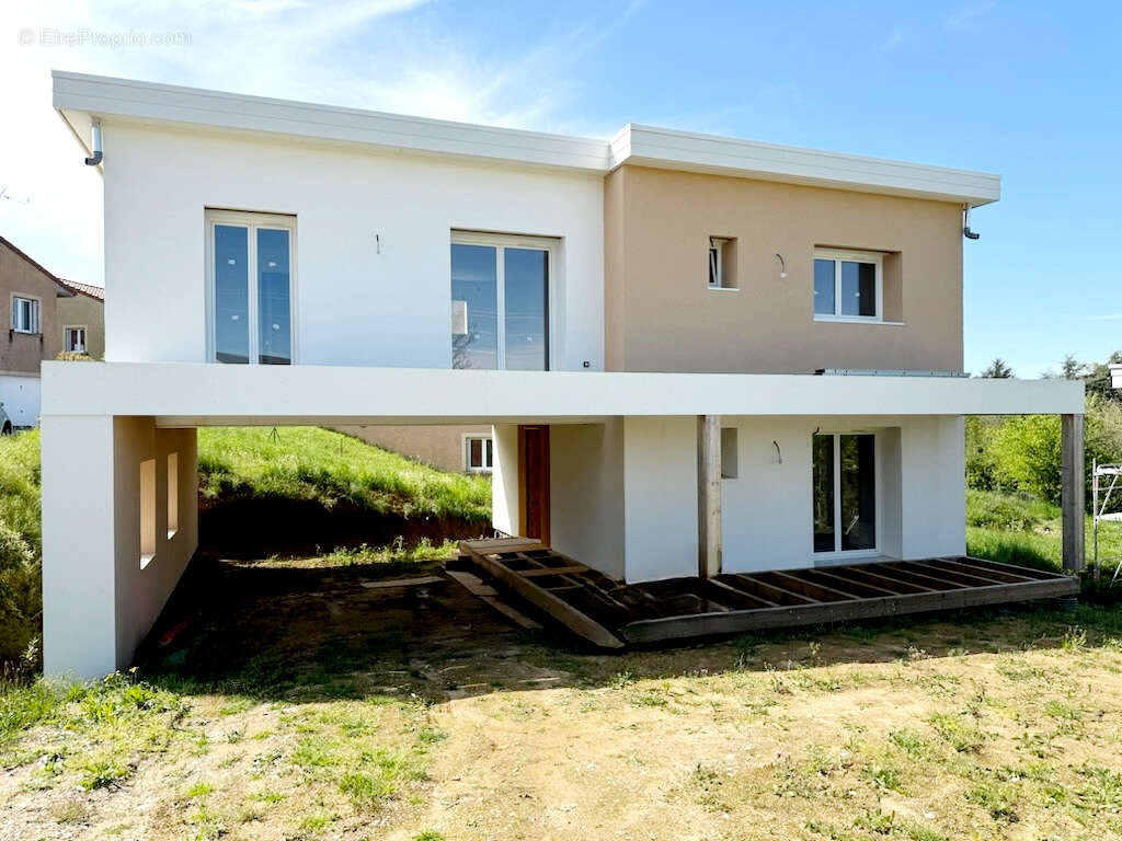 Maison à LEMPS