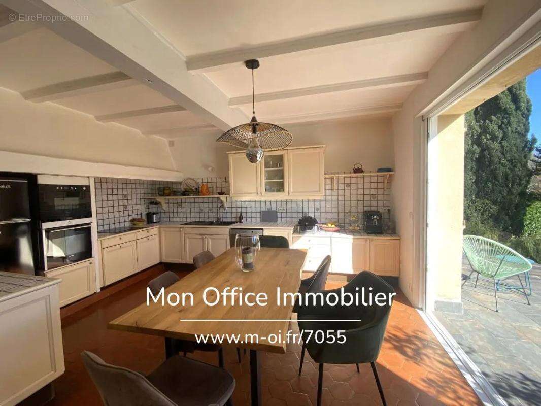 Maison à EGUILLES