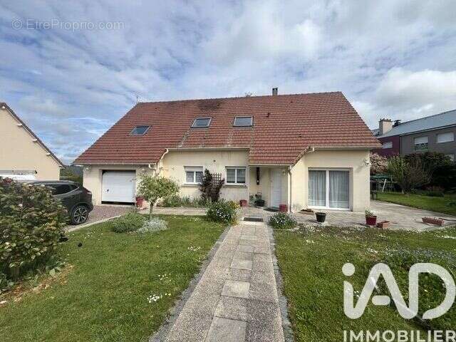 Maison 144 m² à Montamy  - photo 4