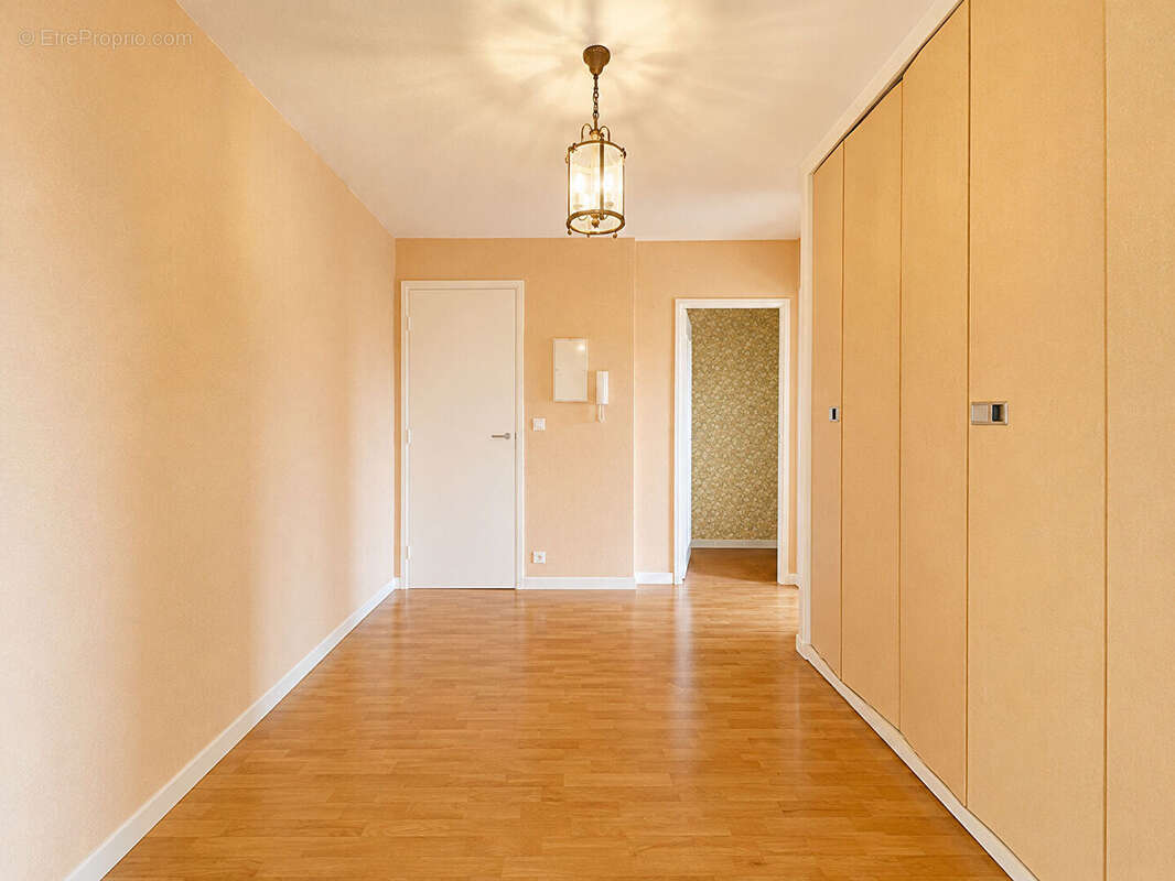 Appartement 85m² à orléans - photo 7