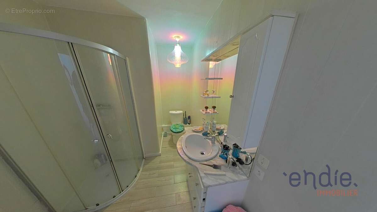 Appartement à GRAY