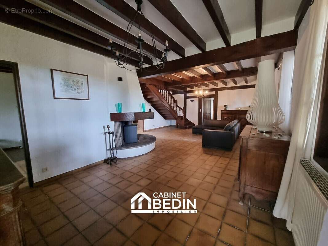 Maison à ESCOURCE