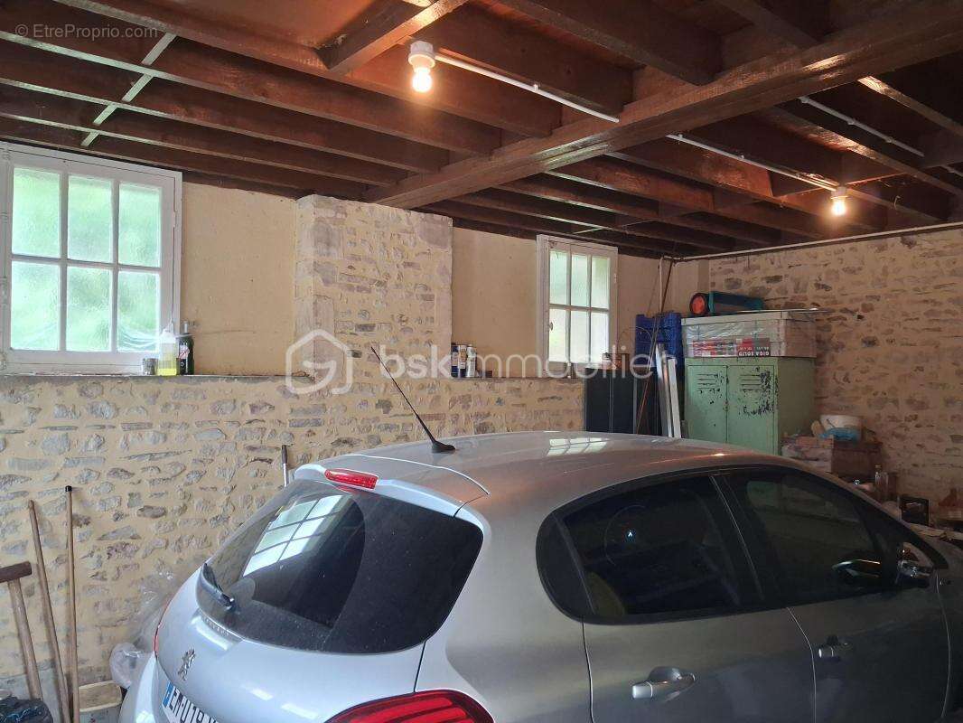 Maison Le Breuil En Bessin de 219 m² - photo 17