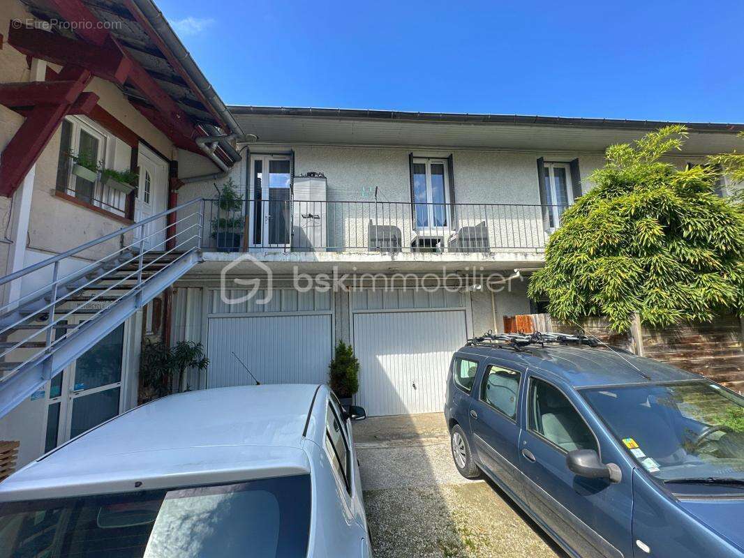 Appartement à AIX-LES-BAINS