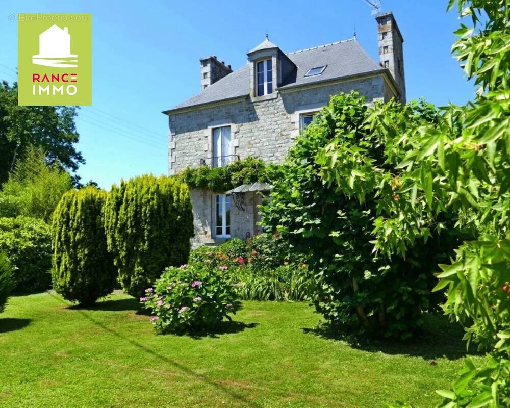 Maison à PLOUER-SUR-RANCE