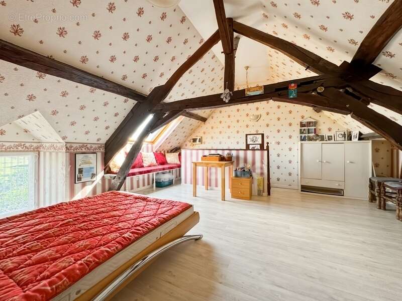 Maison à CHATILLON-EN-BAZOIS