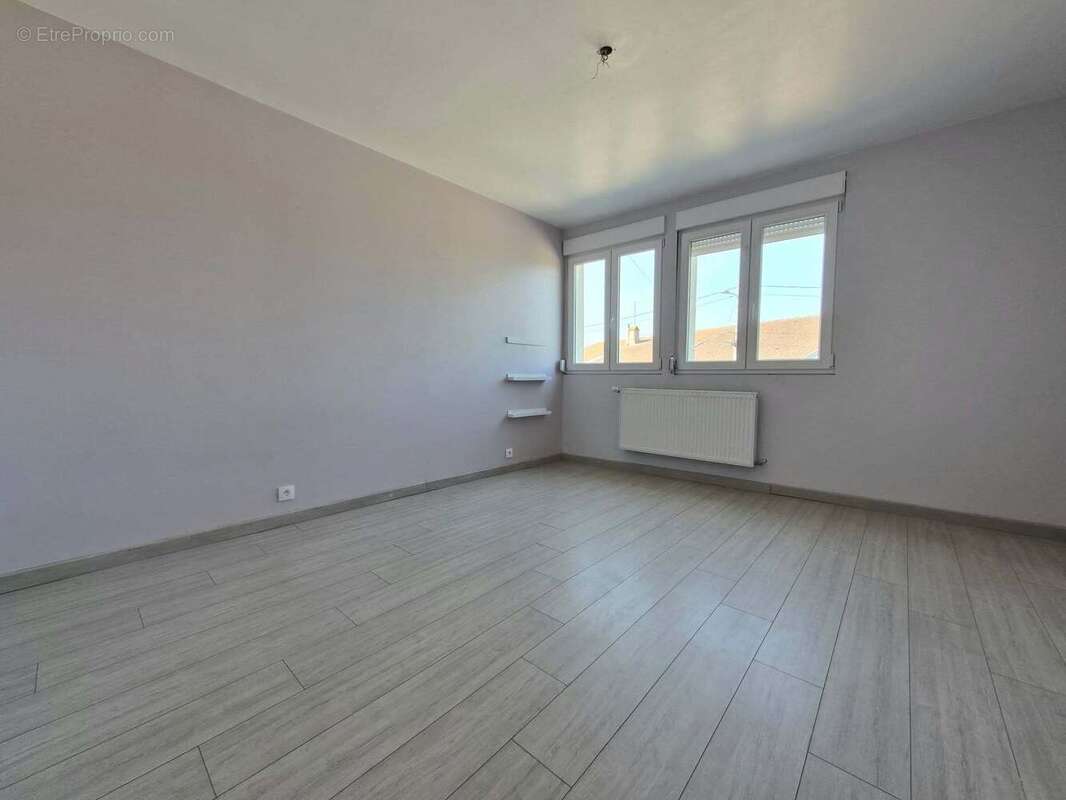 Maison 147 m² à Laronxe  - photo 7
