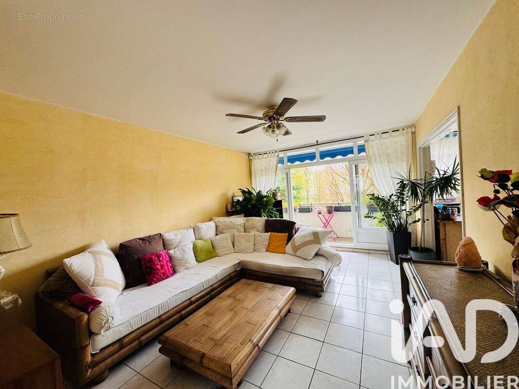 Photo 3 - Appartement à SAVIGNY-SUR-ORGE