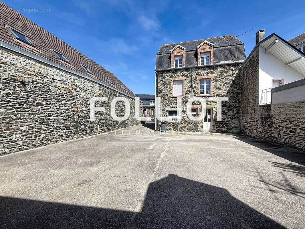 A vendre ensemble immobilier au c?ur de carteret - photo 11