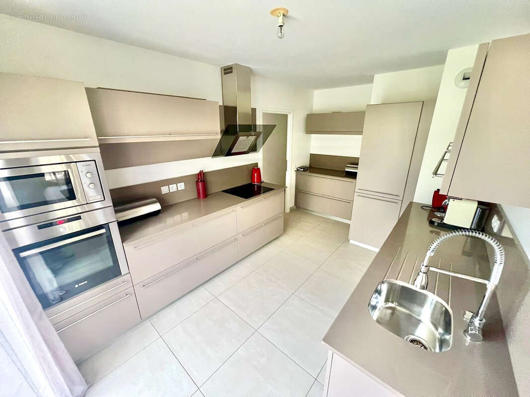 Appartement à DIVONNE-LES-BAINS