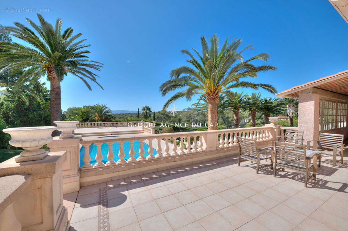 Maison à SAINT-RAPHAEL