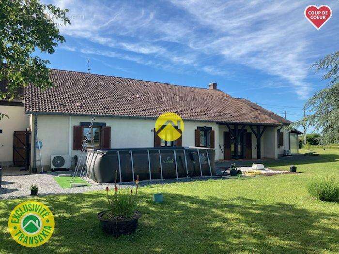 Maison à BAUGY