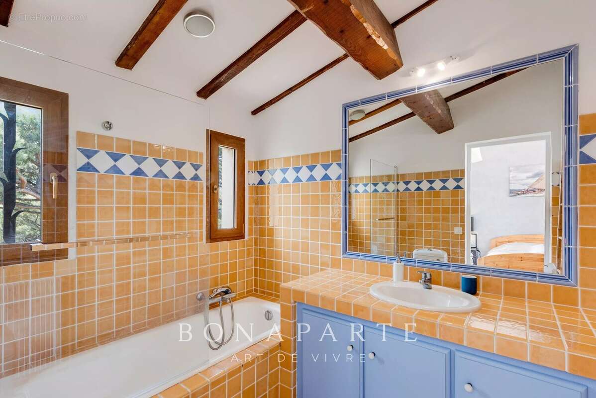 Maison à RAMATUELLE