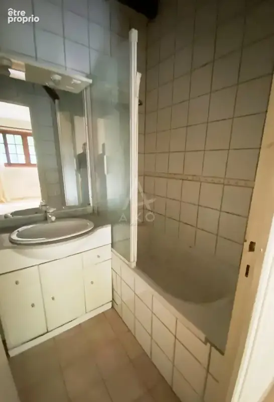 Paris 6 - odeon - pont neuf - st.michel - studio avec cuisine et salle de bain a renove - photo 8