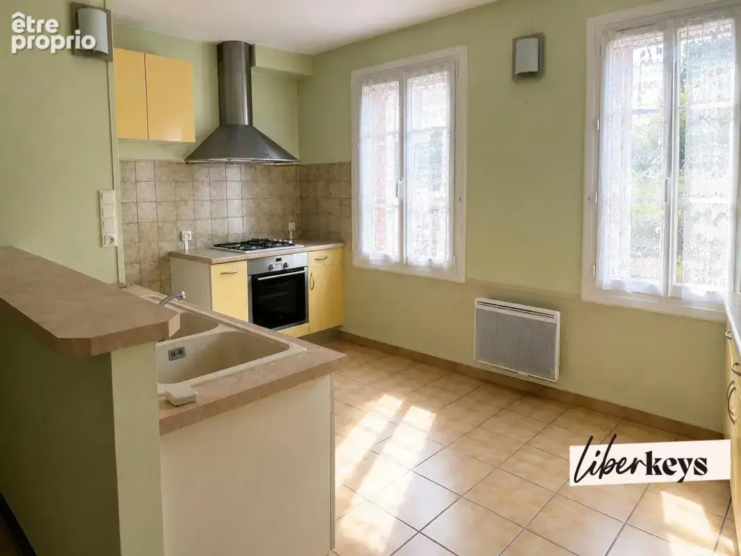 Maison de ville avec garage - photo 2
