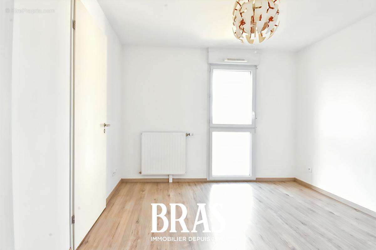 Appartement à REZE