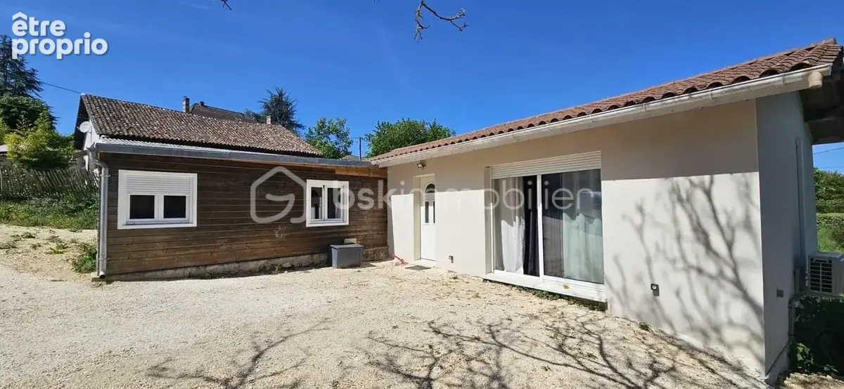 Maison à SAINT-GERMAIN-DU-SALEMBRE
