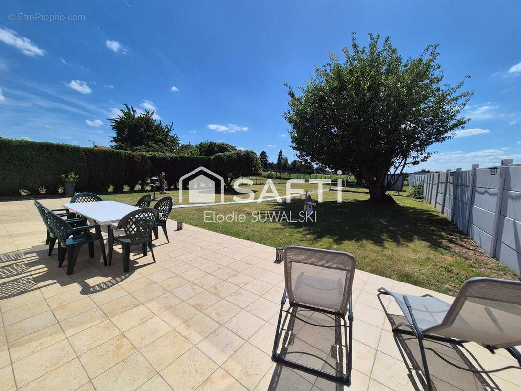 Maison 134 m² à Cambrai  - photo 4