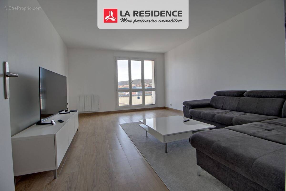 Appartement à PLAISIR