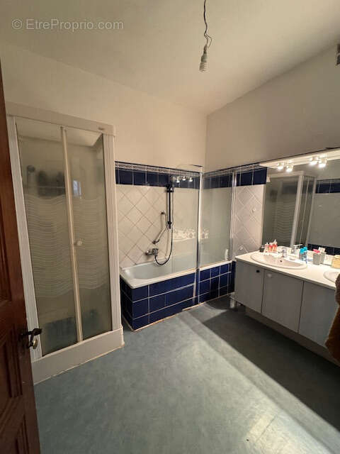 Maison à CUXAC-CABARDES