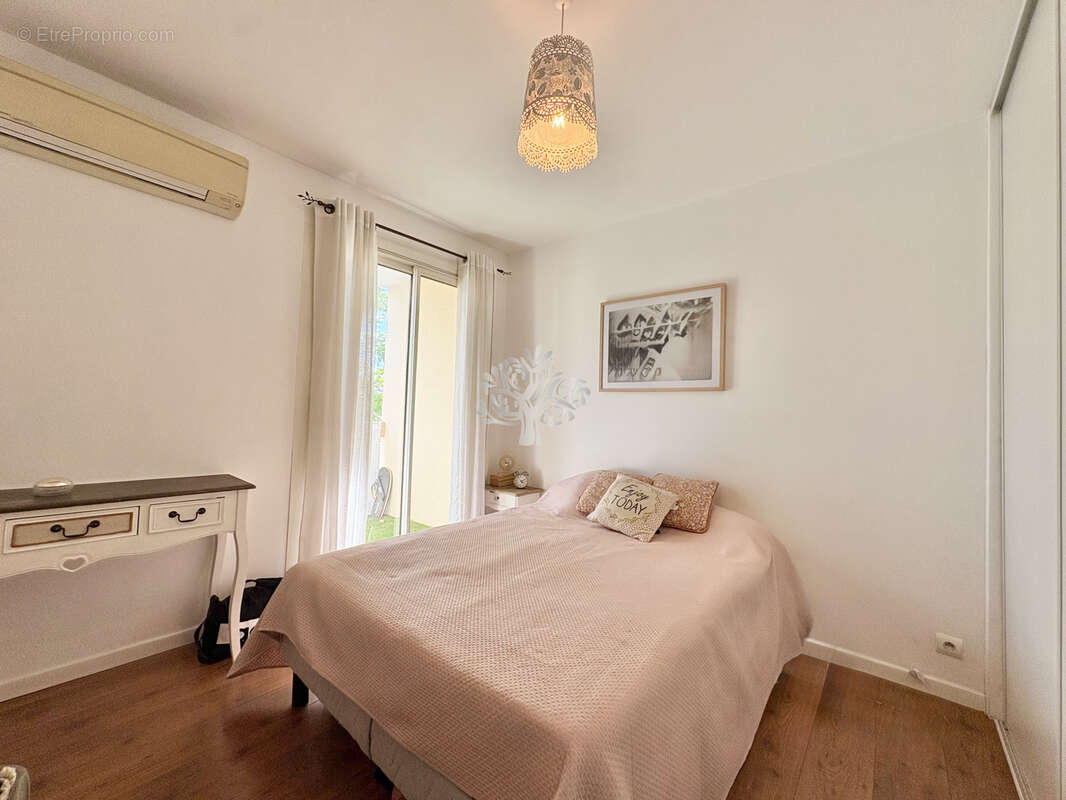 Appartement à SANARY-SUR-MER