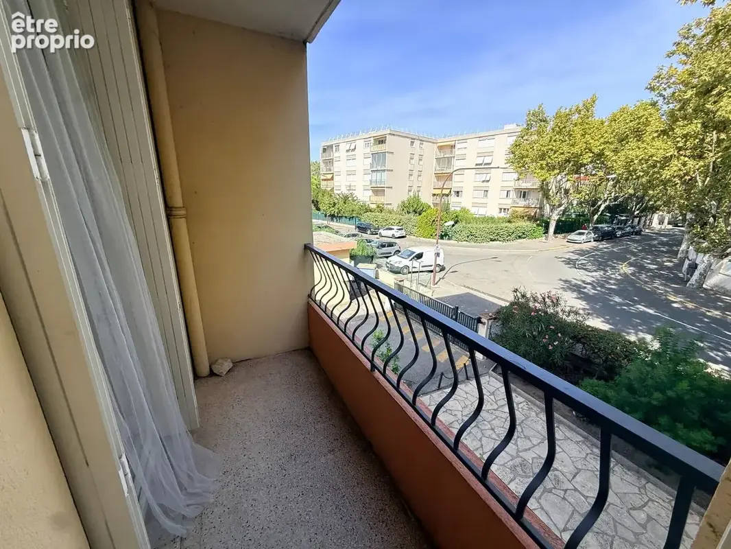 Frejus, limite st raphael, à 650 m de la mer   3 pièces traversant   parking privatif - photo 3