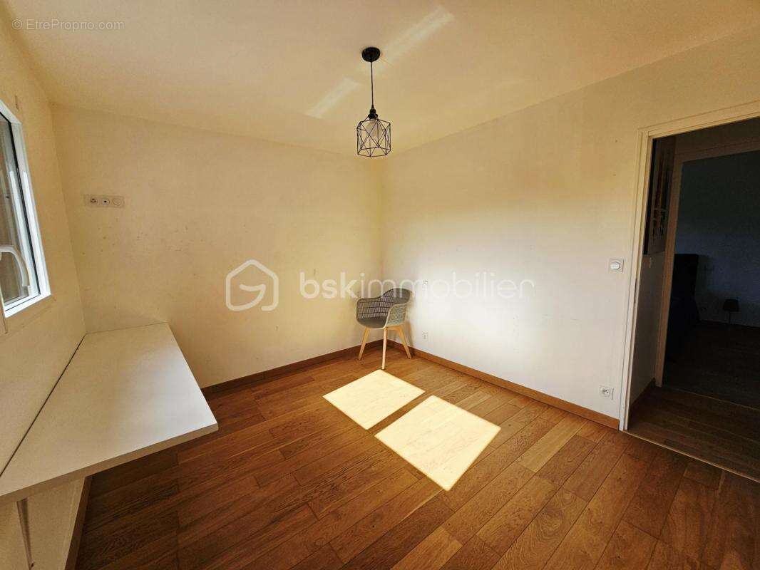 Maison à BAINS-SUR-OUST