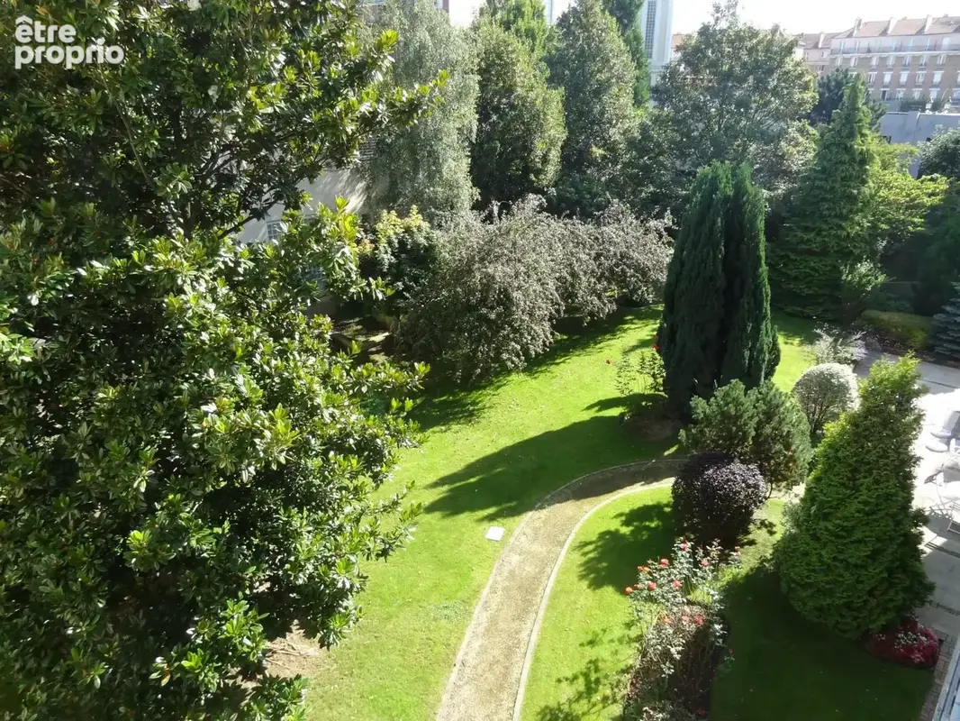 Appartement 2 pièces 49 m² à vendre à Montrouge (92120) - photo 2