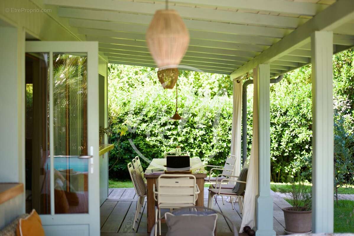 Maison 197 m² à Andernos-Les-Bains  - photo 5