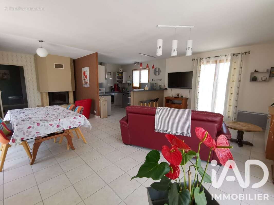 Maison 114 m² à Virieu-Le-Petit  - photo 9