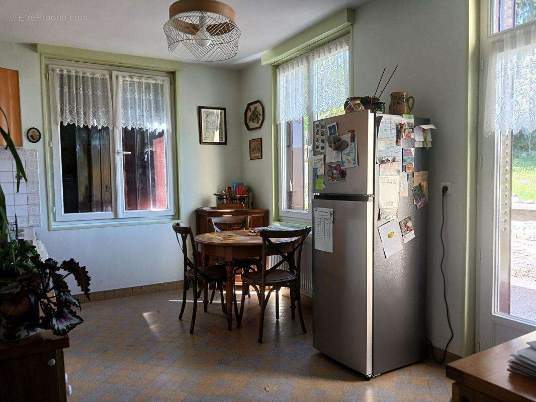 Maison à MACORNAY