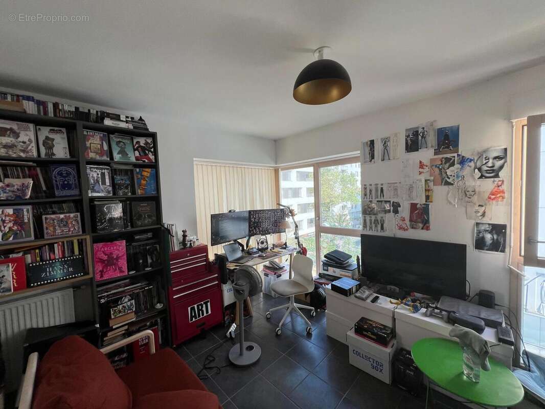 Photo 2