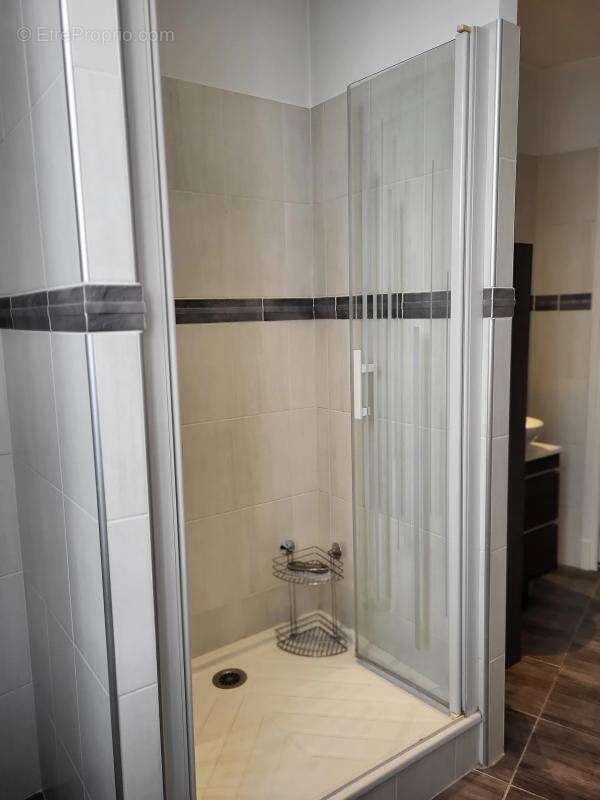 Appartement T2 rénové au cœur de Lourdes - photo 12