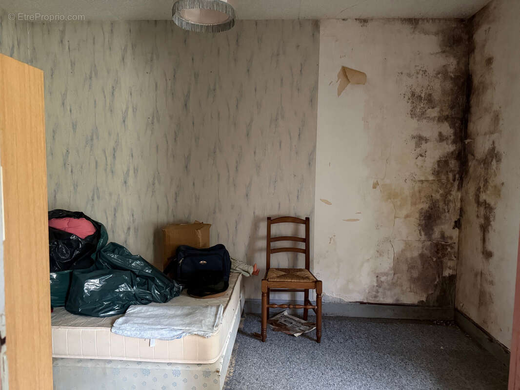 Maison à FAYS-LA-CHAPELLE