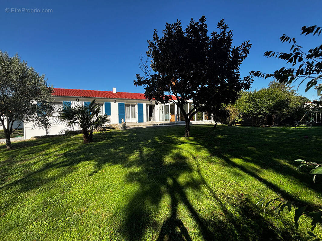 Maison à FOURAS