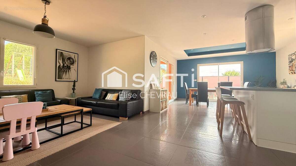 Maison 131 m² à Hurigny  - photo 3