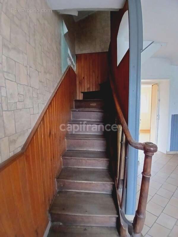 Maison 3 pièces en pierre à restaurer - LA GRAVERIE (14350) - photo 9