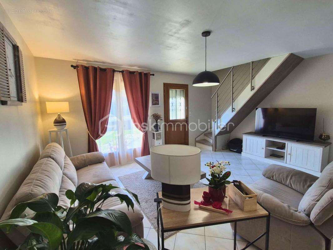 Maison à LONGPRE-LES-CORPS-SAINTS