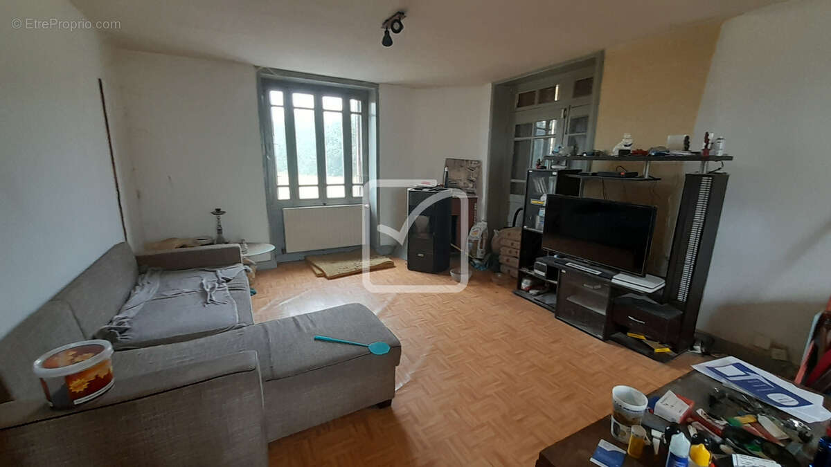 Maison à CRESSENSAC