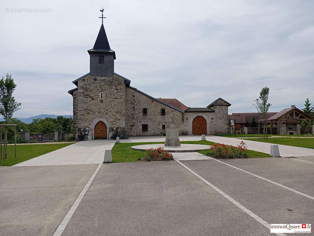 Appartement à ORNEX