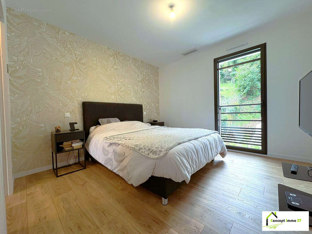 Maison à ROCHECORBON