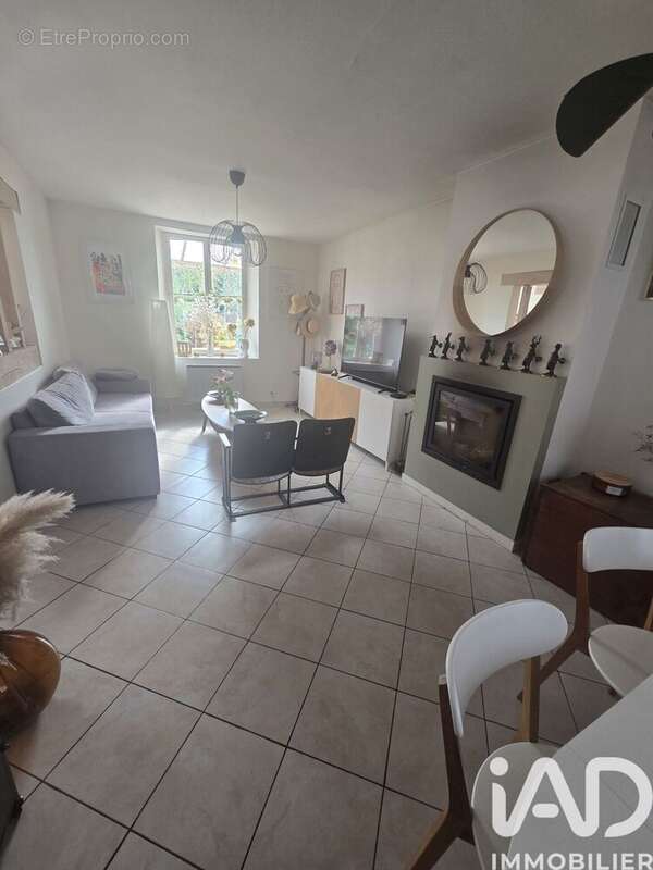 Maison 130 m² à Passy-Grigny  - photo 3