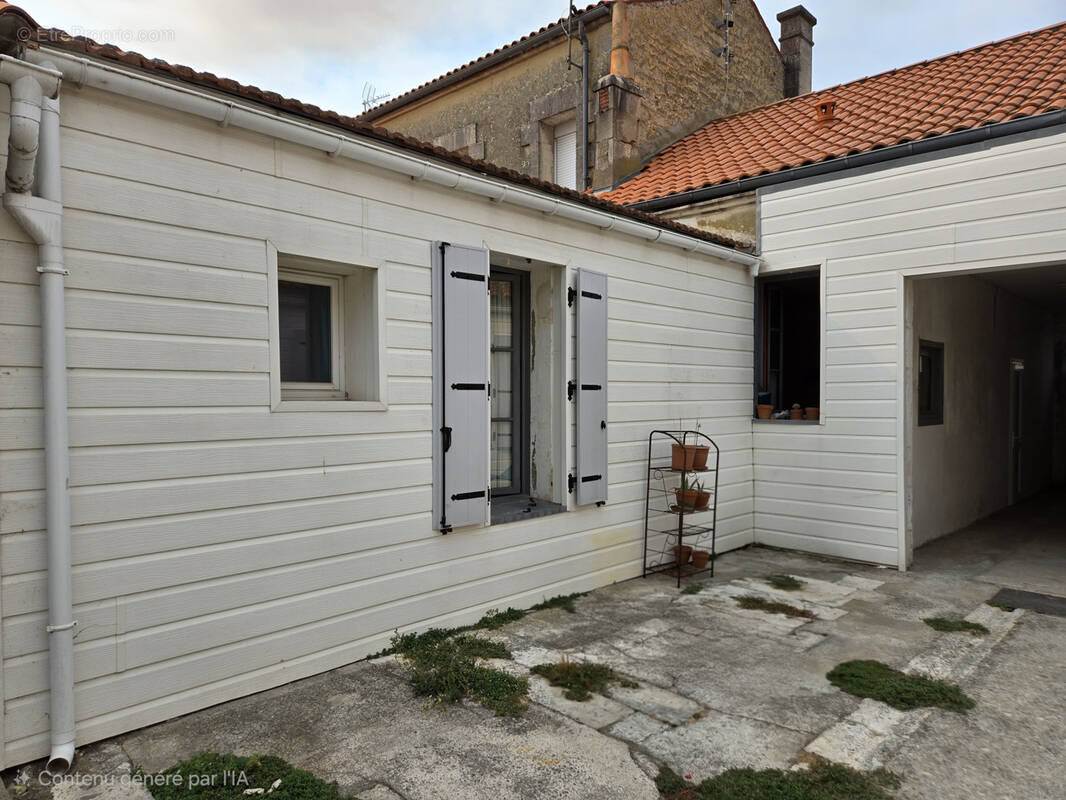 Maison à ROCHEFORT