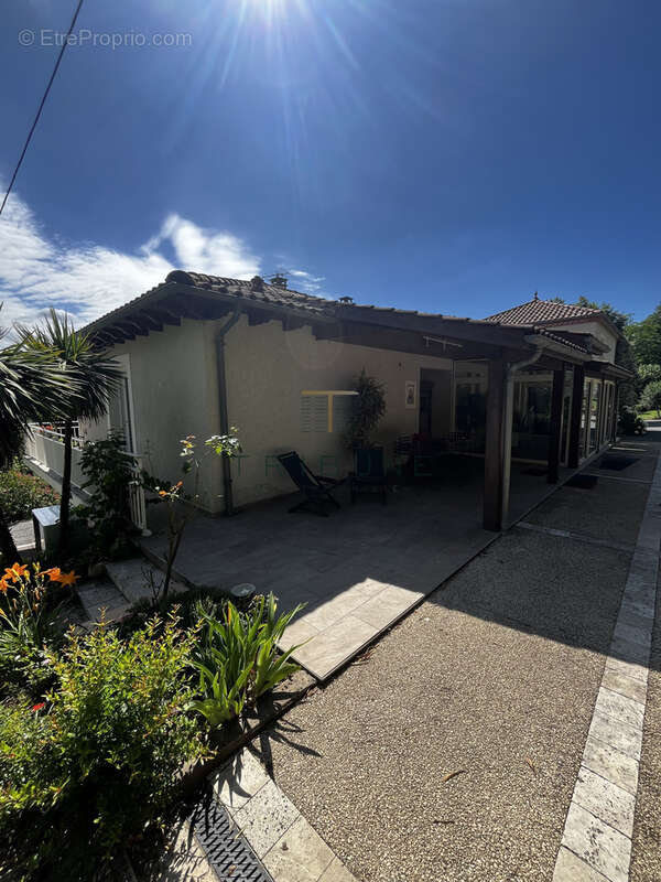 Villa avec vue sur un grand terrain - photo 4