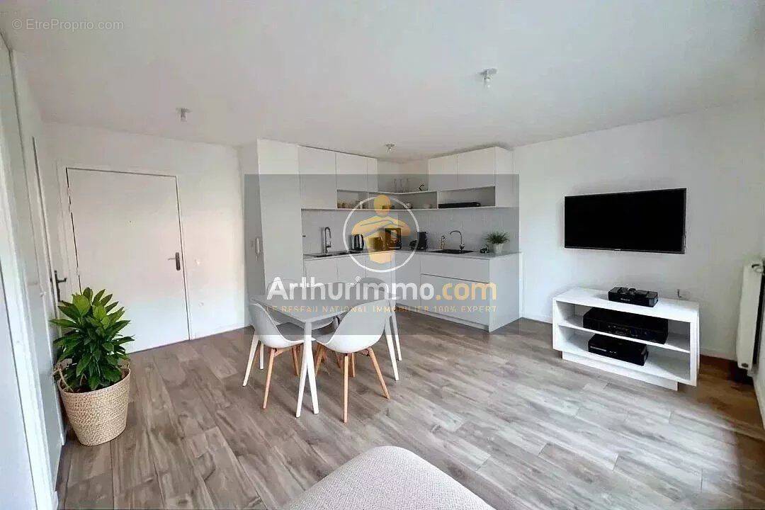 Appartement à GRETZ-ARMAINVILLIERS