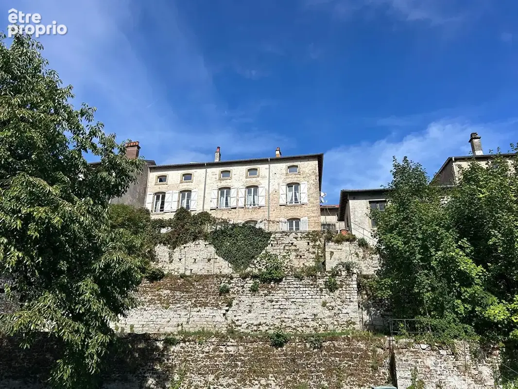 Photo Maison à Darney au prix de 235 400€