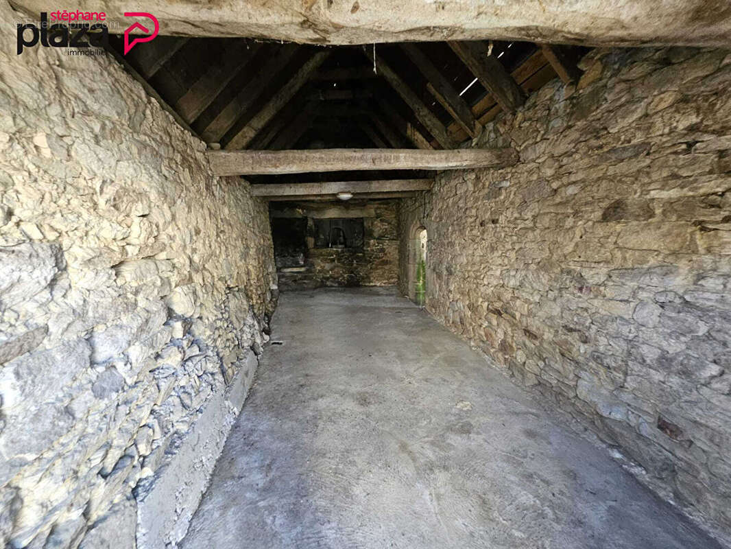 Maison à BEUZEC-CAP-SIZUN