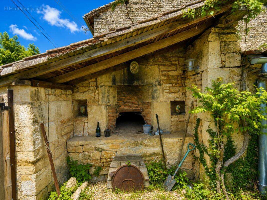 Maison à SAUZE-VAUSSAIS